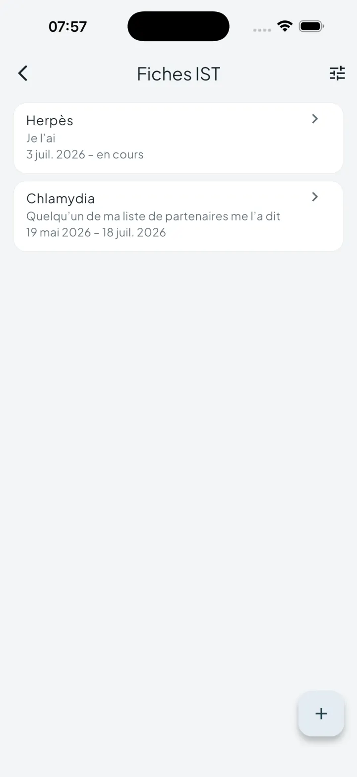 Écran des fiches IST d'Intimassy listant des entrées privées de santé sexuelle
